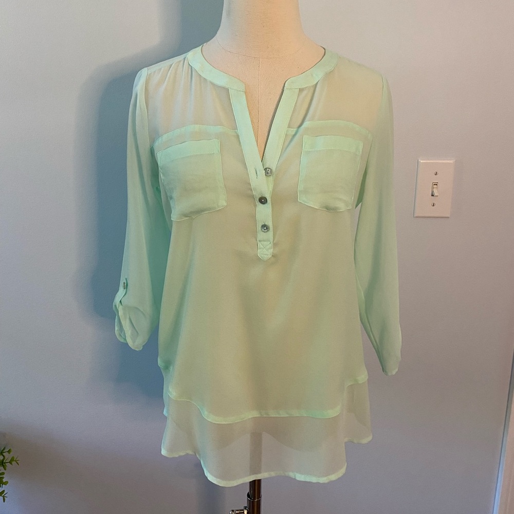Sheer mint 3/4 sleeve blouse